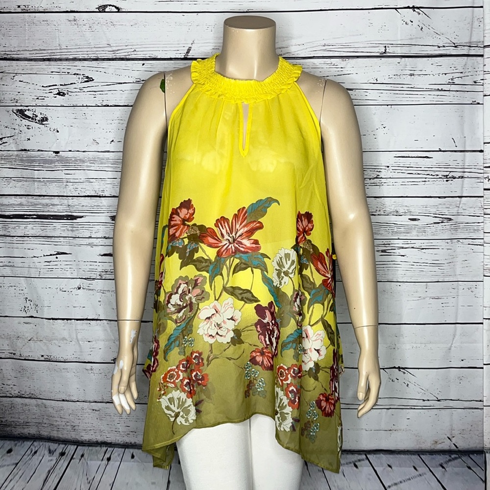 Unique Spectrum NWT Size 3X Floral Print High Neckline Keyhole Tank Top